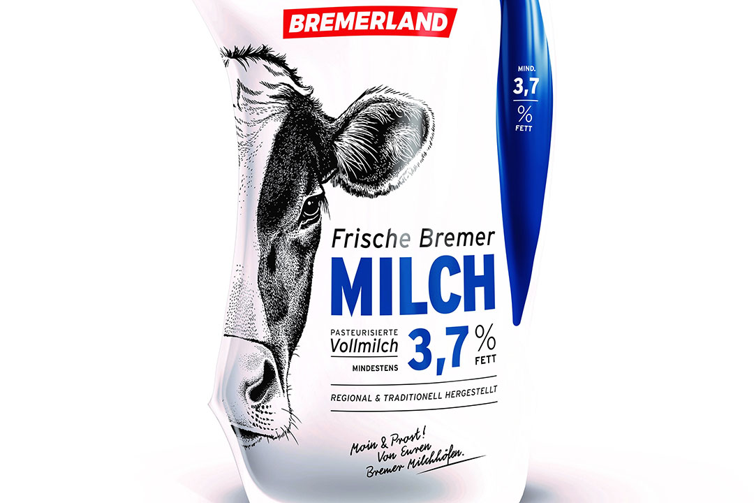 Een plastic zak met Bremerland-melk. Foto: DMK