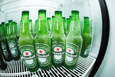 Heineken kan door een wetswijziging zelf bier gaan produceren in Suriname. - Foto: Canva
