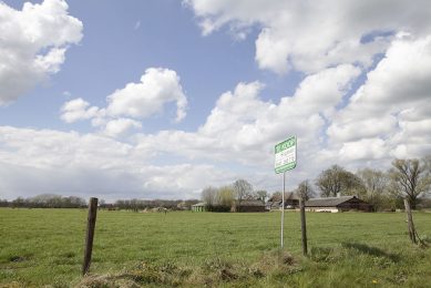 Het gros van het verhandeld areaal landbouwgrond in april is grasland. - Foto: Michel Zoeter