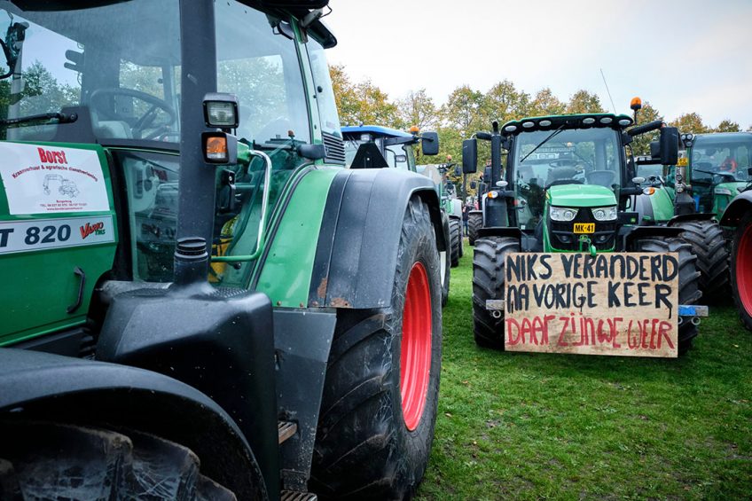 Boeren protesteerden tegen het stiktofbeleid op het Malieveld 1 oktober 2019. Op woensdag 22 juni willen boeren opnieuw protesteren in Den Haag tegen de kabinetsaanpak van het stikstofprobleem. - Foto: Roel Dijkstra