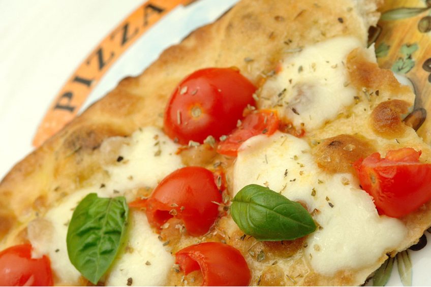Het plan is om de diervrije mozzarella in 2023 op de Amerikaanse foodservicemarkt te brengen, te beginnen met de pizzeria’s. Foto: Canva