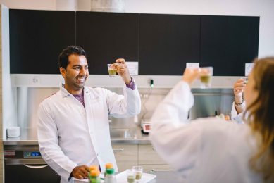 Nestlé zal een nieuw product met de 'dierloze' eiwitten testen via de nieuw opgerichte onderzoeksdivisie R&D Accelerator. - Foto: Nestlé