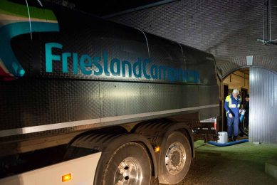 De lagere melkprijs van FrieslandCampina is onder meer het gevolg van een grotere melkaanvoer. - Foto: Twan Wiermans