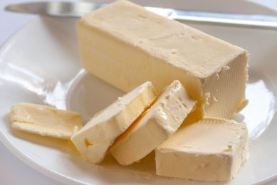 FrieslandCampina heeft de keuze gemaakt om alle boterproductie samen te voegen en in Lochem onder te brengen, waardoor het boterproductienetwerk beter kan worden benut. Foto: Canva
